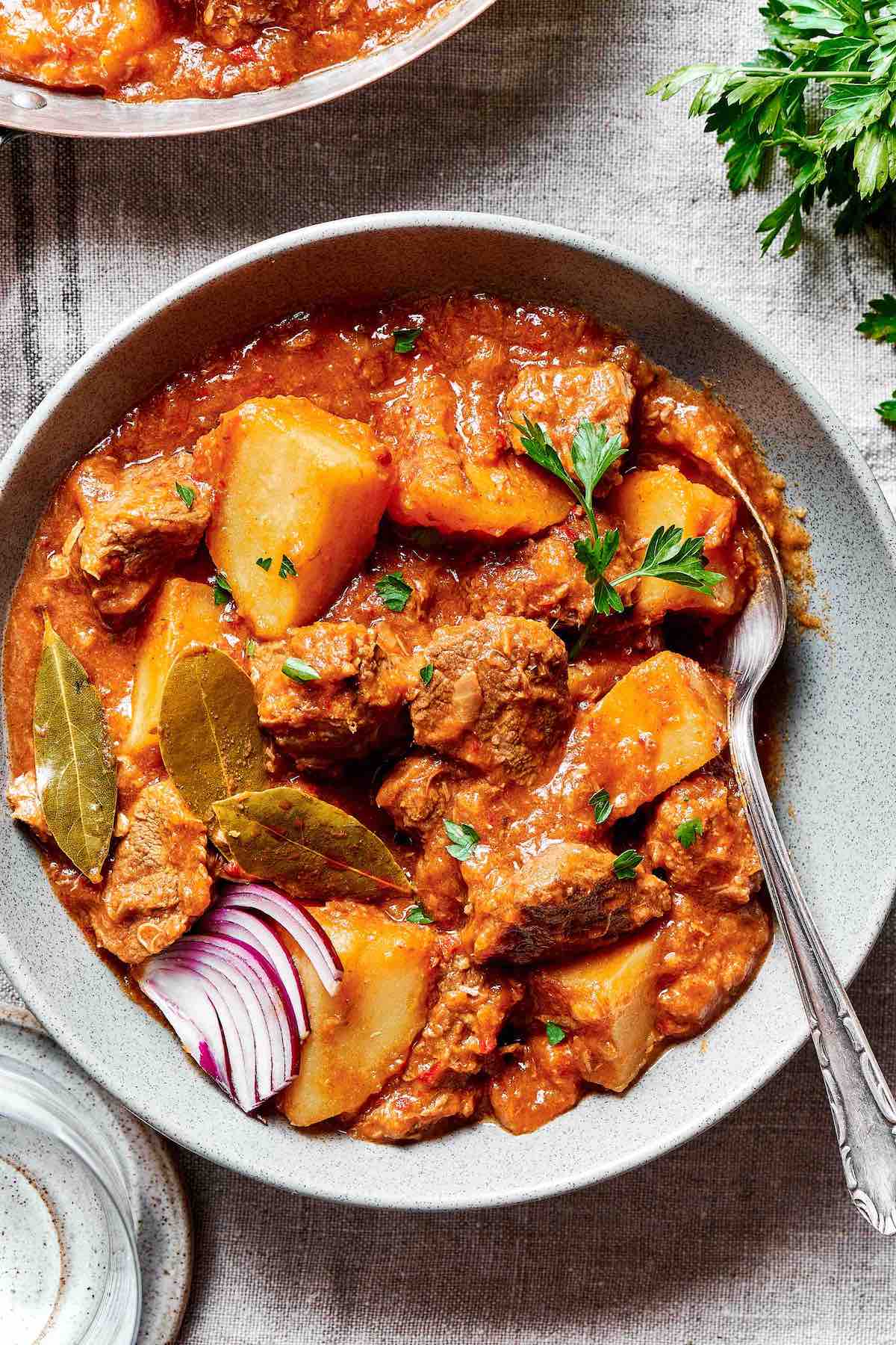 GOAT VINDALOO